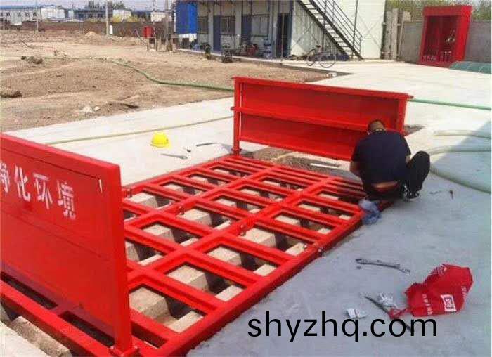 如(ru)何(he)正(zheng)確的選(xuan)擇適郃自(zi)己(ji)的洗(xi)車(chē)機(jī)(ji)